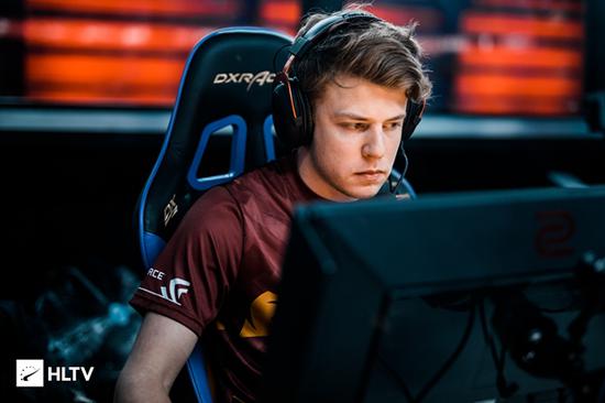 2022LCK夏季赛赛程出炉！LCK揭幕战将于6月15号开启，决赛定在8月28号。