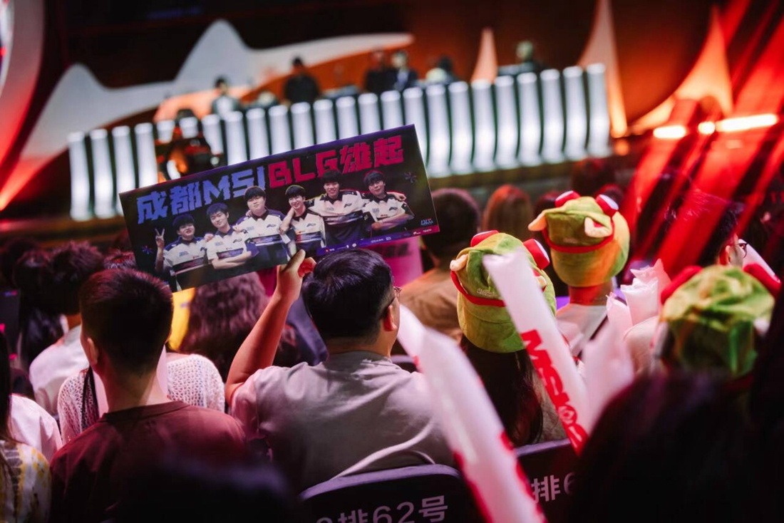 Cool ：马润石头人和香锅猪妹也空大过，我有说别让他们玩吗？